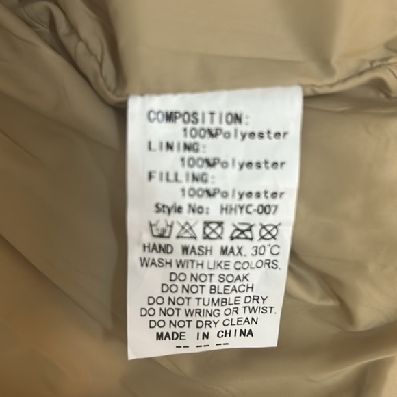 Amazon Cropped Puffer Vest Size Small Tan - Picture 4 of 5